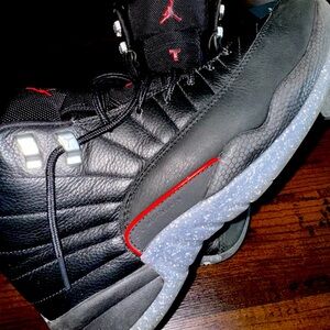 Jordan 12 Retro Utility